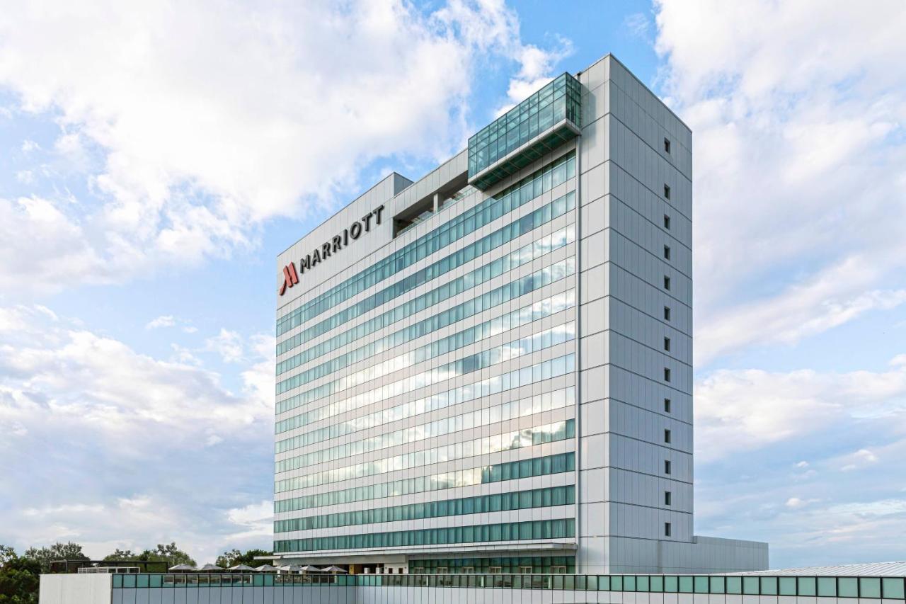 Clark Marriott Hotel Mabalacat Dış mekan fotoğraf