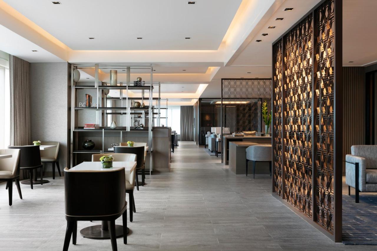 Clark Marriott Hotel Mabalacat Dış mekan fotoğraf