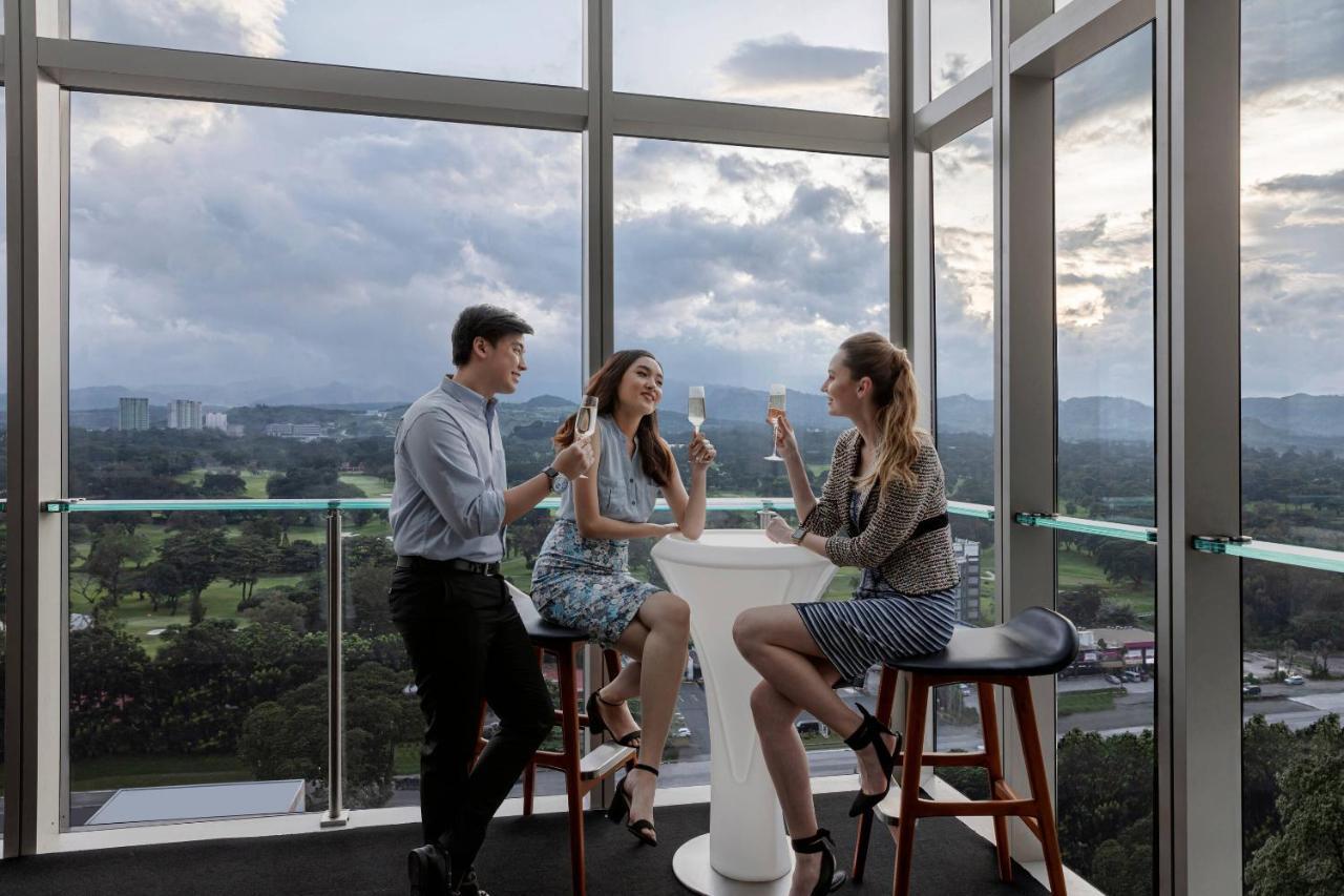 Clark Marriott Hotel Mabalacat Dış mekan fotoğraf